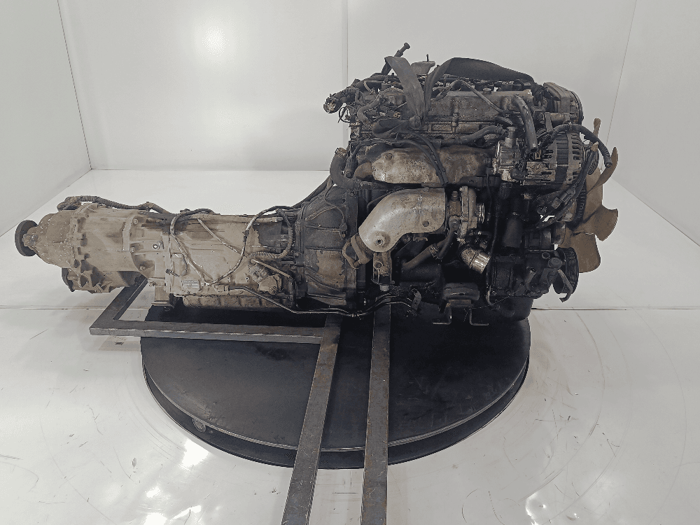 Двигатель к Kia Sorento 1 (02-06)