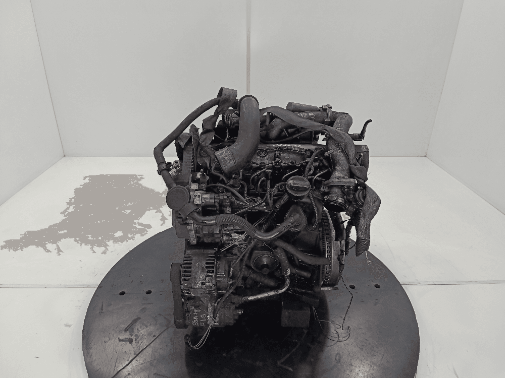 Двигатель к Renault Scenic 2 (03-06)