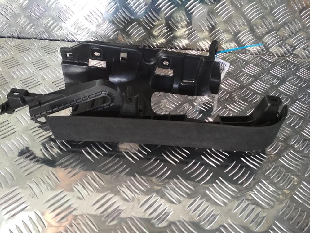 Кронштейн к Tesla Model X (15-21)