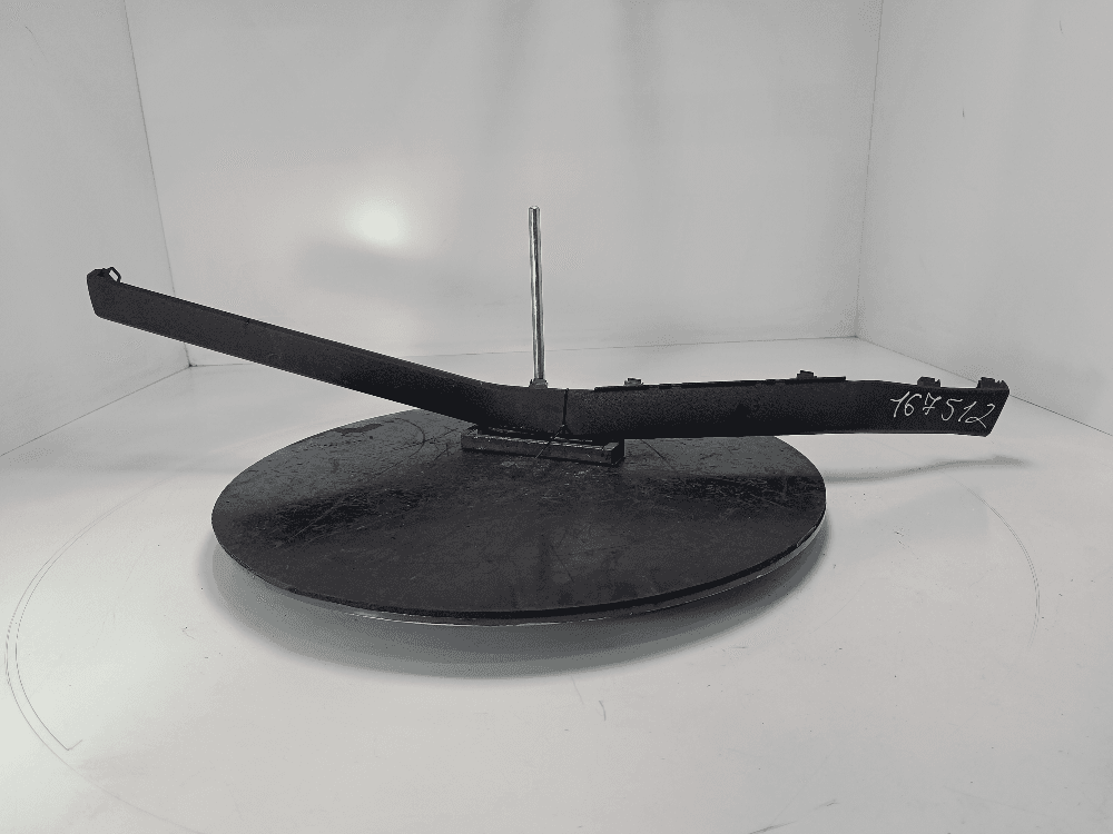 ΠΠ°ΠΊΠ»Π°Π΄ΠΊΠ° Π΄Π΅ΠΊΠΎΡΠ°ΡΠΈΠ²Π½Π°Ρ Π½Π° ΡΠΎΡΠΏΠ΅Π΄ΠΎ ΠΊ Volkswagen Touareg 3 (18-24)