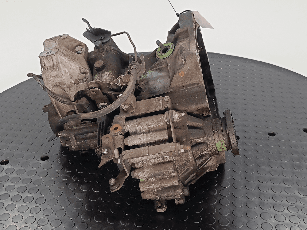 КПП механическая (МКПП) к Volkswagen Golf 4 (97-06)