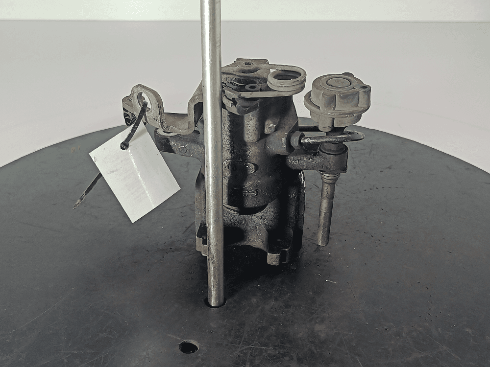 Суппорт задний правый к Citroen C4 Picasso 1 (06-13)