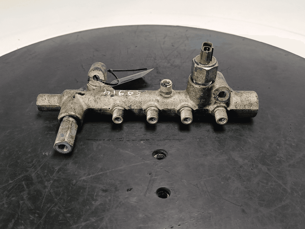 Топливная рампа к Opel Astra H (04-07)