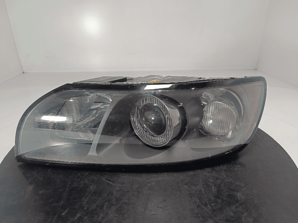 Фара левая к Volvo V50 (03-10)