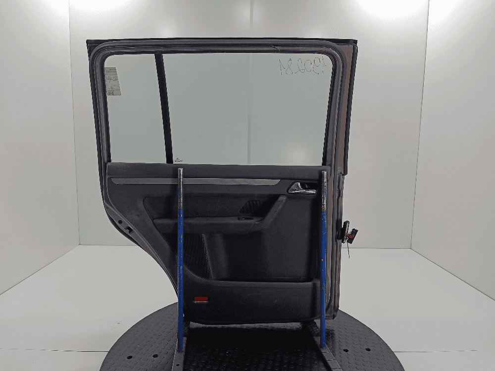 Дверь задняя левая к Volkswagen Touran 1 (03-07)