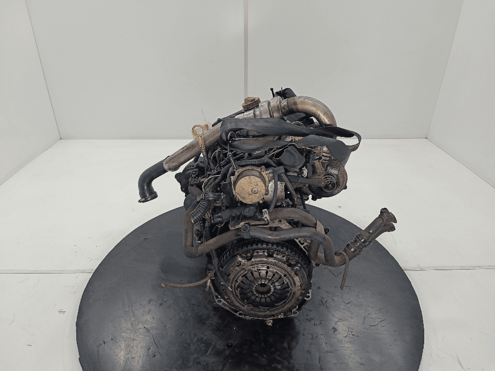 Двигатель к Renault Scenic 2 (03-06)