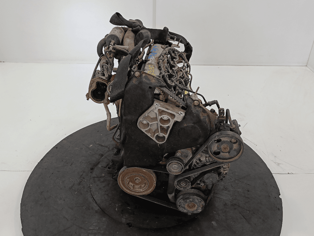 Двигатель к Renault Laguna 2 (01-05)