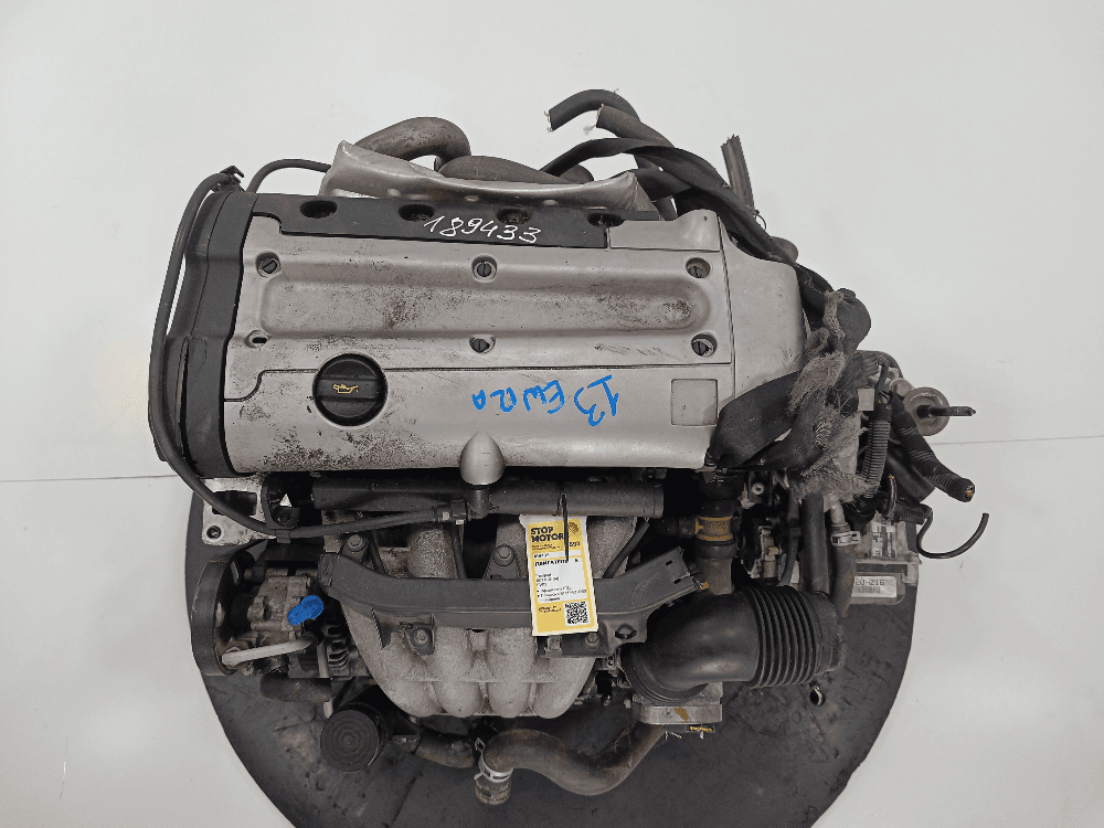 Двигатель к Peugeot 607 (00-04)