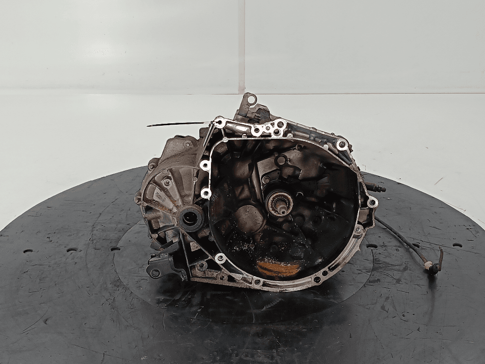 КПП механическая (МКПП) к Peugeot 208 1 (12-15)