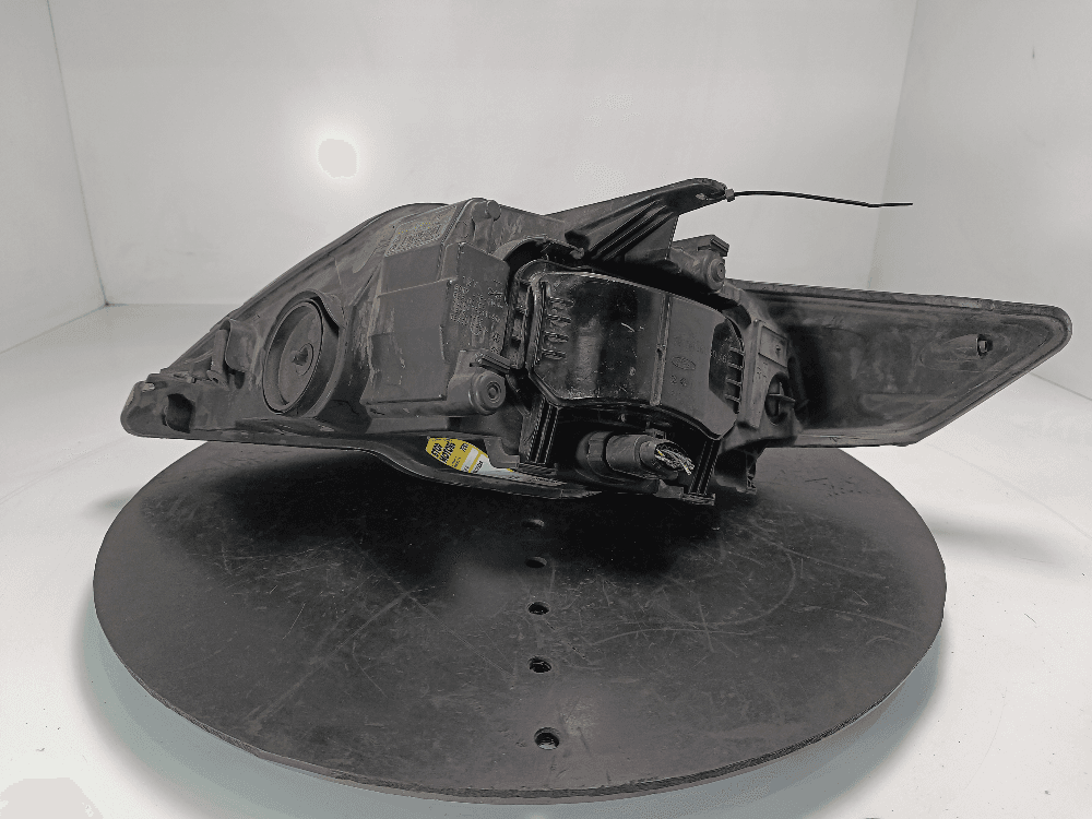 Фара правая к Ford Mondeo 4 (07-10)