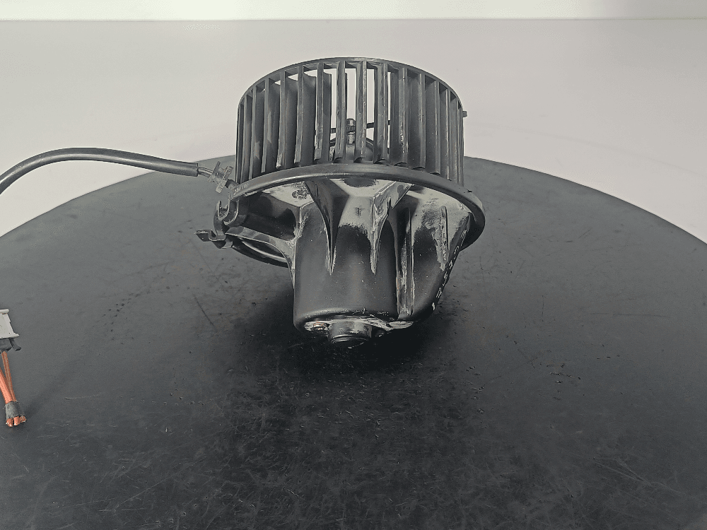 Моторчик печки к Volkswagen Transporter T4 (90-97)