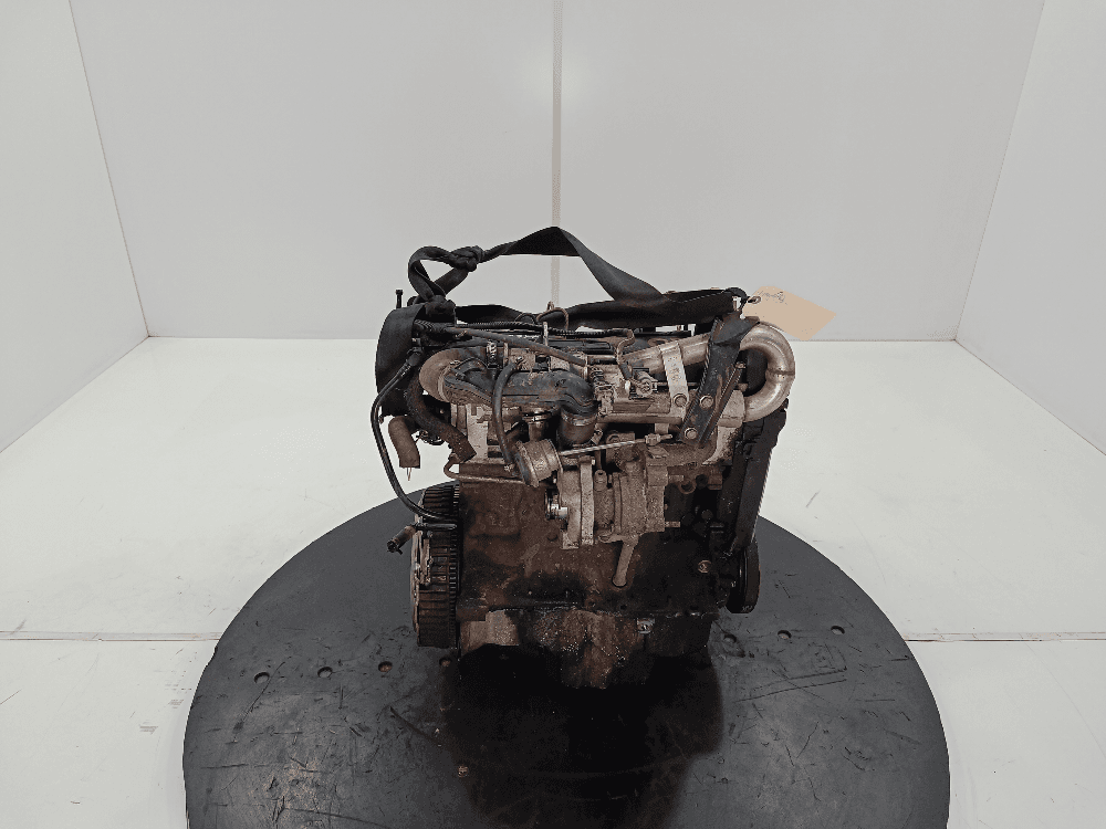 Двигатель к Renault Clio 2 Рестайлинг (01-03)