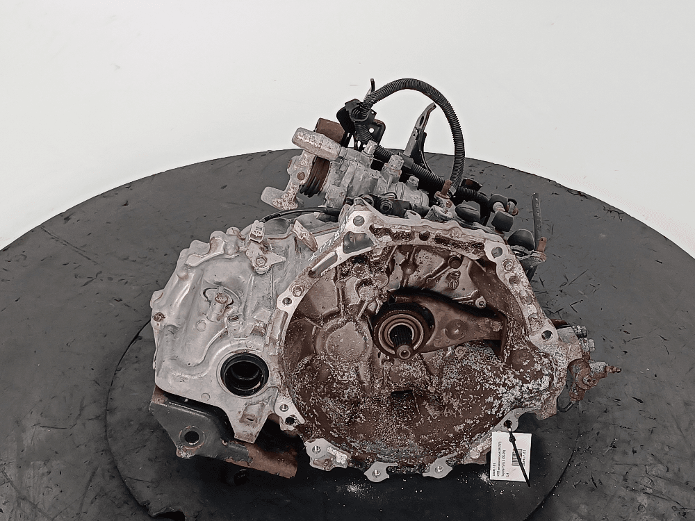КПП механическая (МКПП) к Toyota Yaris 2 (05-09)