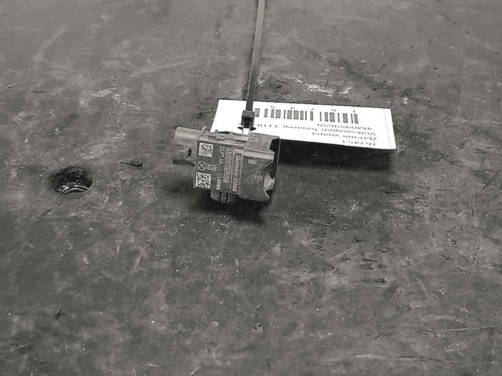 Датчик удара к Volkswagen Touareg 3 (18-24)