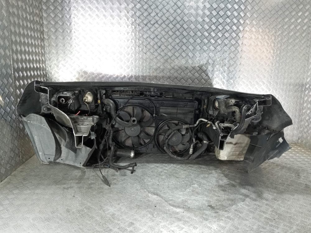 Передняя часть (ноускат) в сборе к Audi A3 8P (03-05)