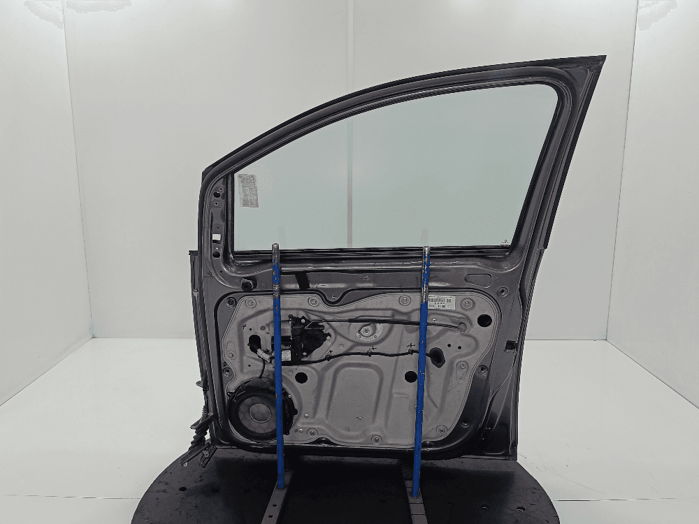 Дверь передняя правая к Volkswagen Touran 1 Рестайлинг (06-10)