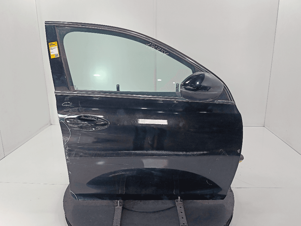 Дверь передняя правая к Peugeot 308 2 (13-17)