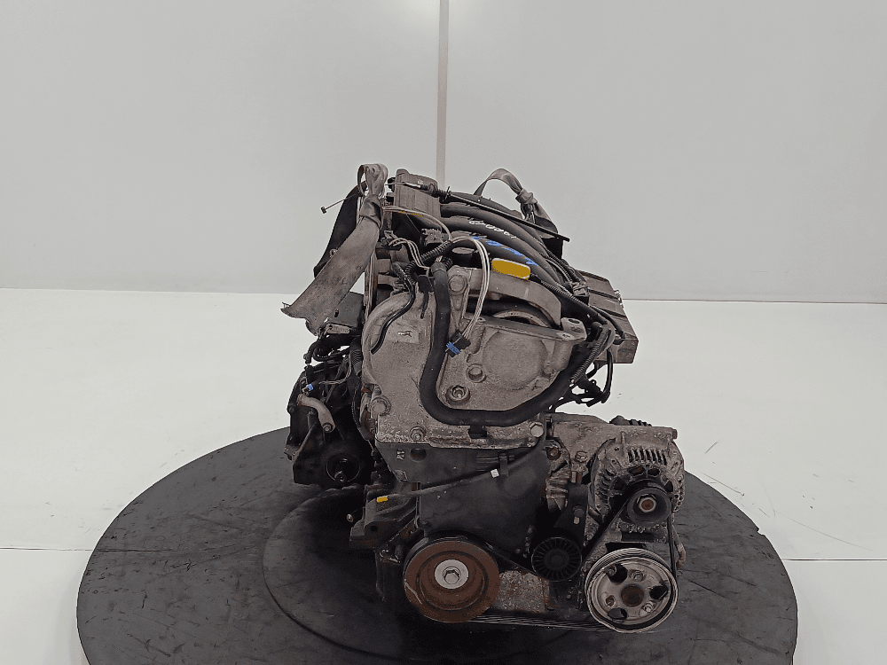 Двигатель к Renault Clio 2 Рестайлинг (01-03)