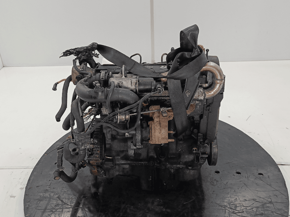 Двигатель к Renault Clio 2 Рестайлинг (01-03)