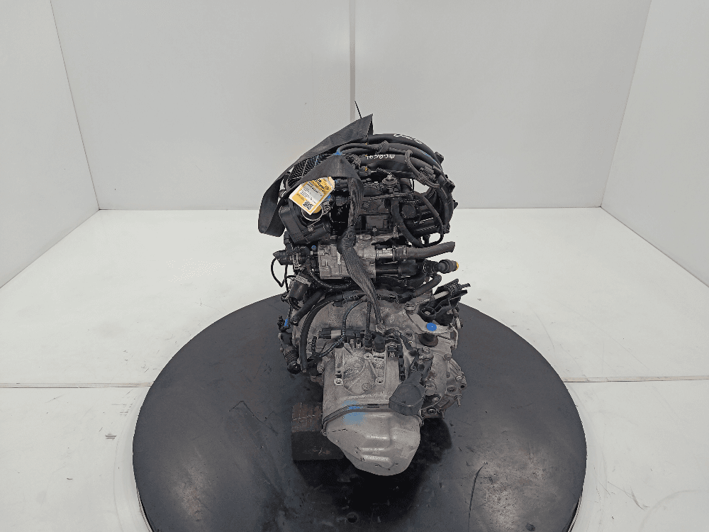 Двигатель к Peugeot 208 1 (12-15)