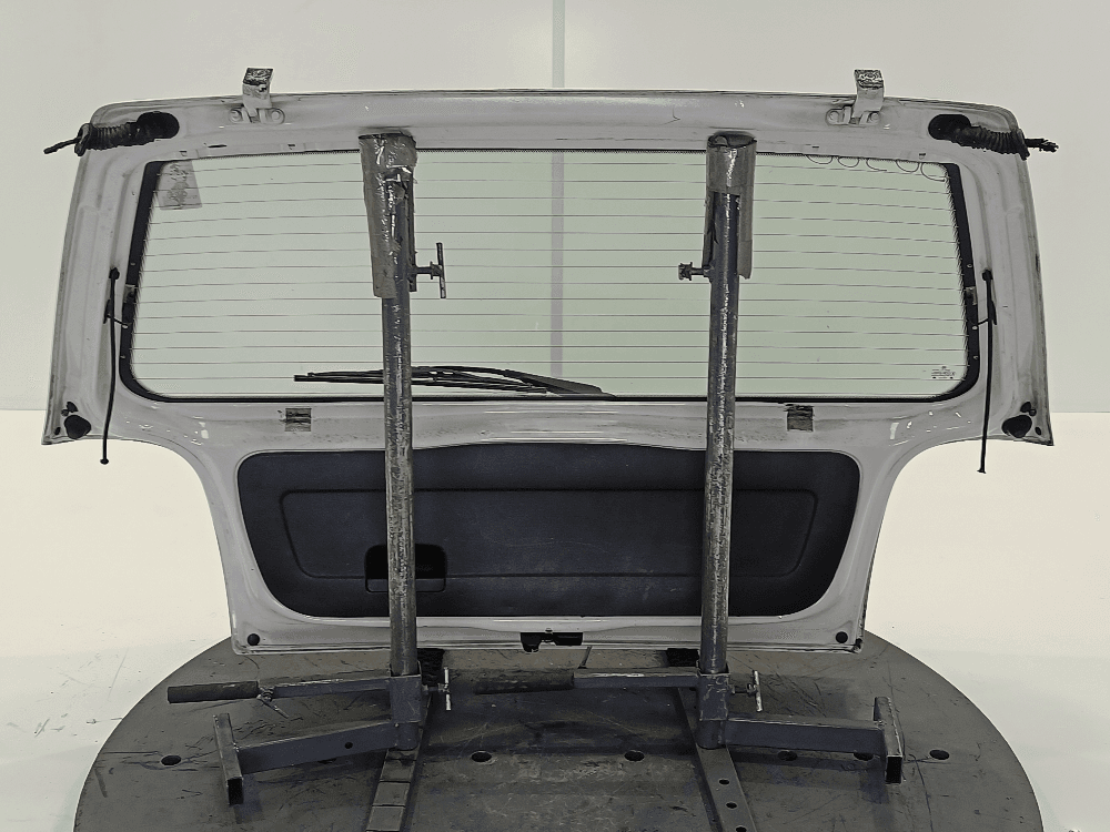 Крышка багажника (дверь 3-5) к Volkswagen Golf 3 (91-99)