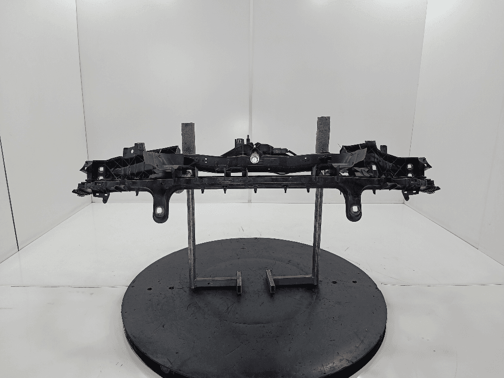 Передняя панель крепления облицовки (телевизор) к Ford C-Max 1 (03-07)
