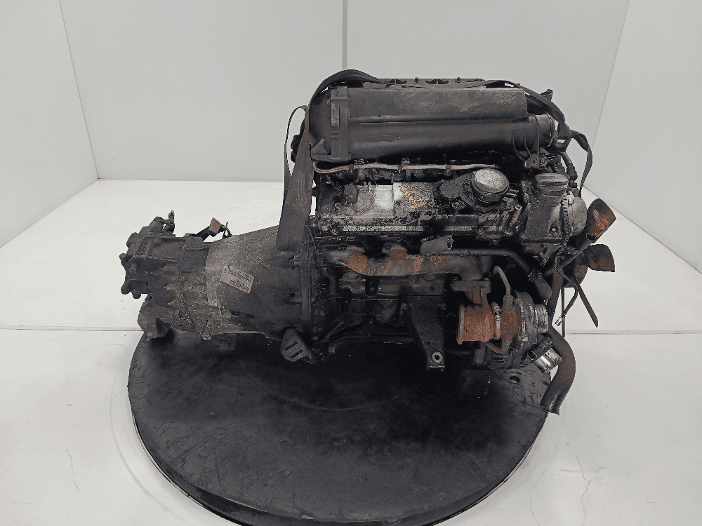 Двигатель к Mercedes Sprinter W901-905 (95-06)