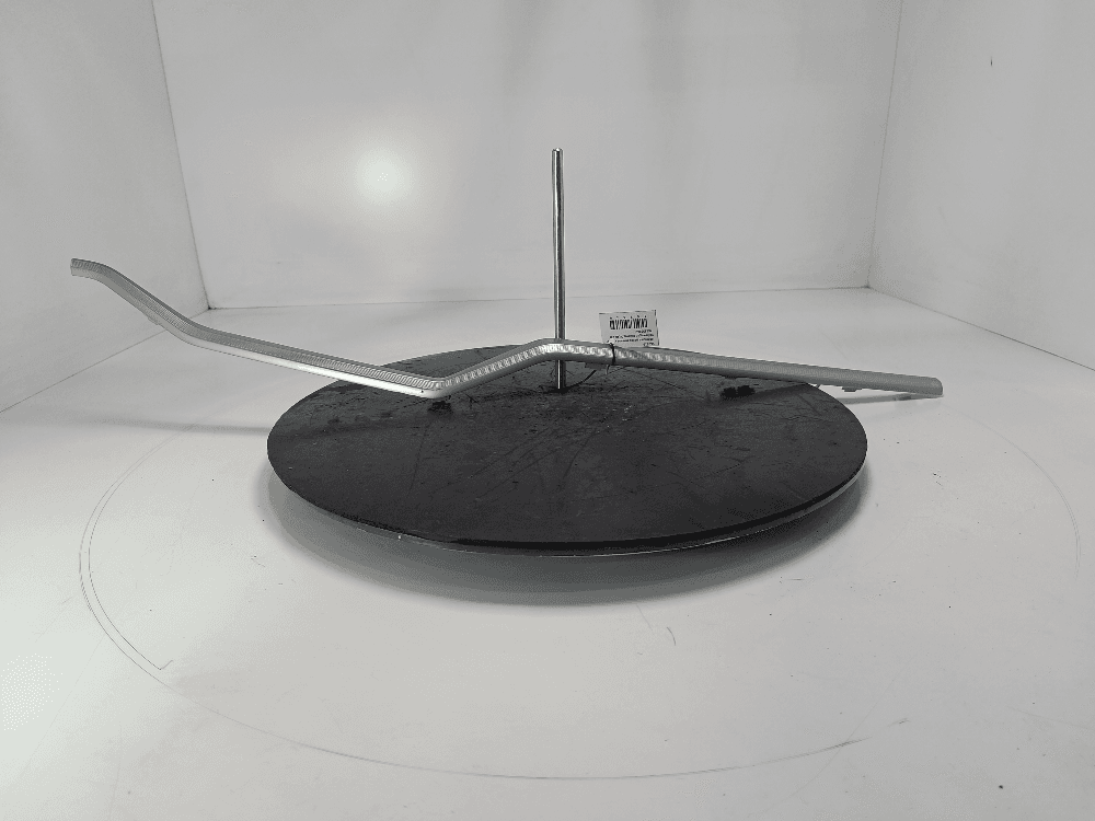 ΠΠ°ΠΊΠ»Π°Π΄ΠΊΠ° Π΄Π΅ΠΊΠΎΡΠ°ΡΠΈΠ²Π½Π°Ρ Π½Π° ΡΠΎΡΠΏΠ΅Π΄ΠΎ ΠΊ Volkswagen Touareg 3 (18-24)