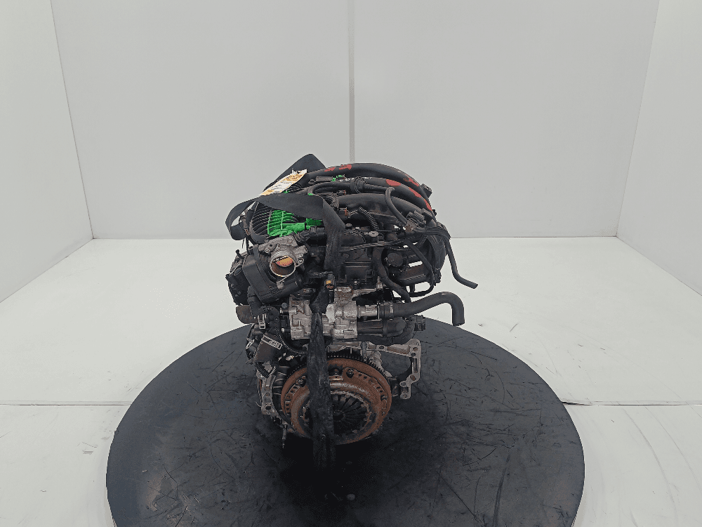 Двигатель к Peugeot 208 1 (12-15)