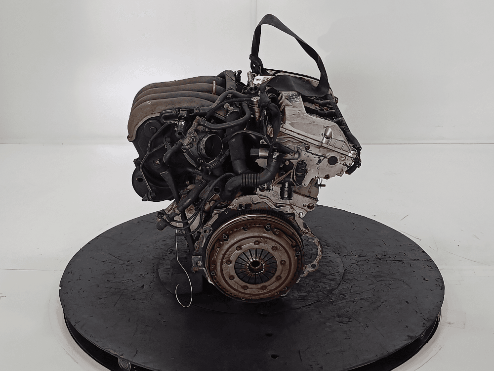 Двигатель к Audi A4 B6 (01-05)