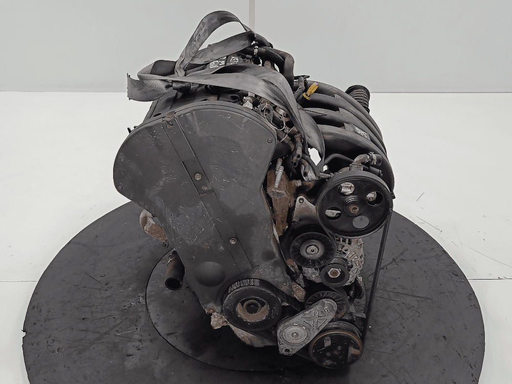 Двигатель к Peugeot 306 (93-03)