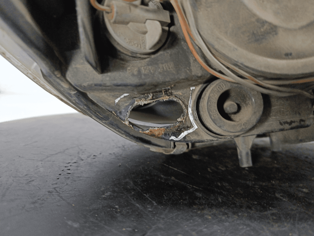 Фара правая к Nissan Primera P12 (02-08)