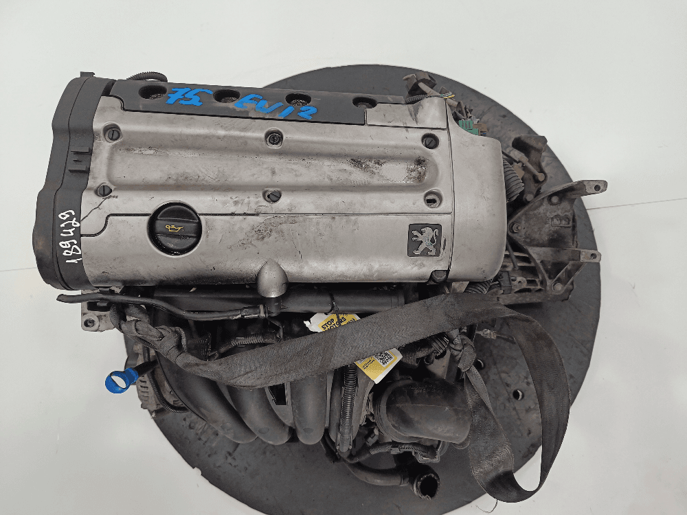 Двигатель к Peugeot 407 (04-11)