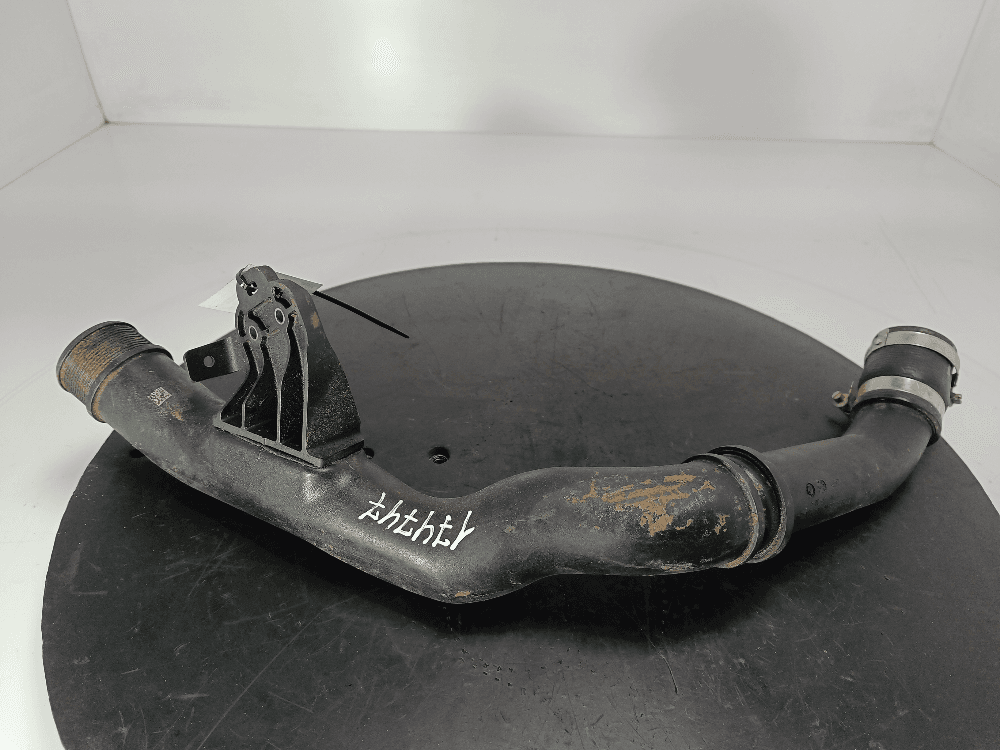 Патрубок интеркулера к Ford Transit 4 (13-24)