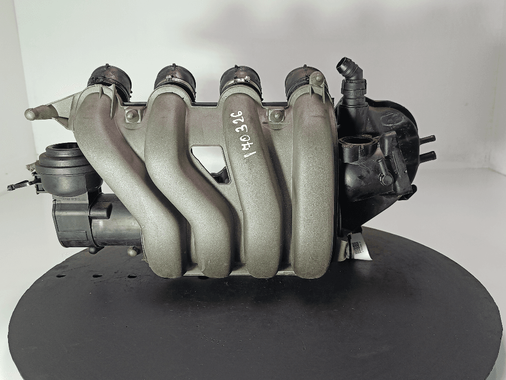 Коллектор впускной к Volkswagen Golf 5 (03-09)