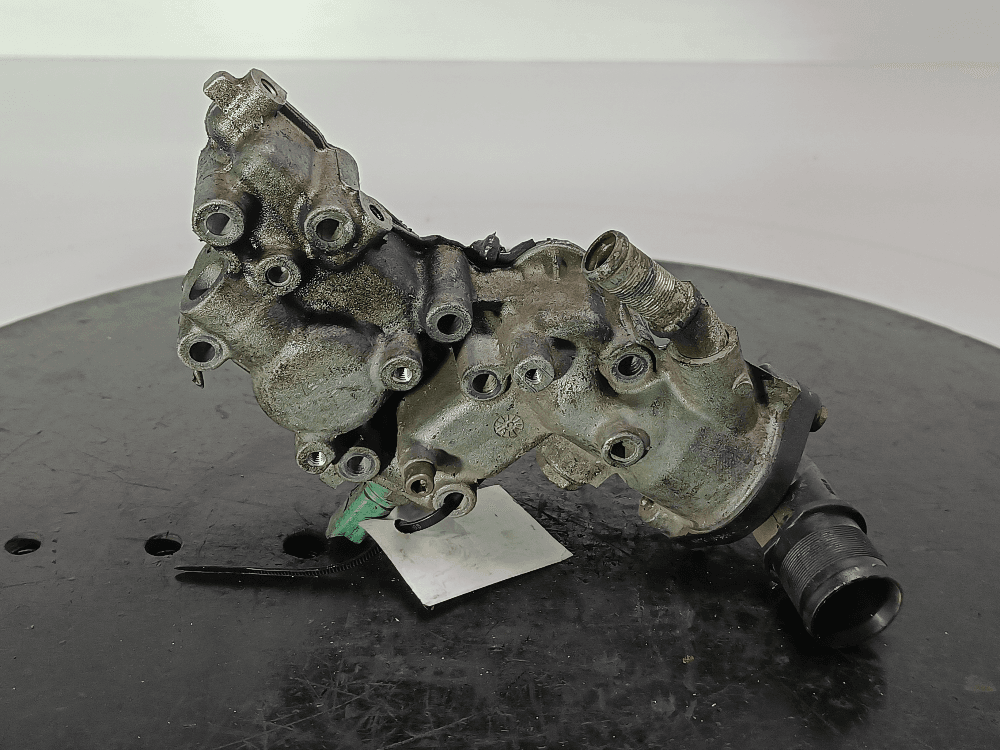 Корпус термостата к Citroen C3 1 Рестайлинг (06-10)