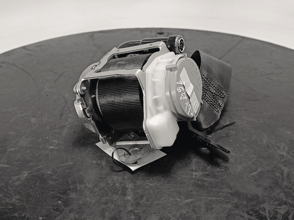 Ремень безопасности задний левый к Volkswagen Touareg 3 (18-24)