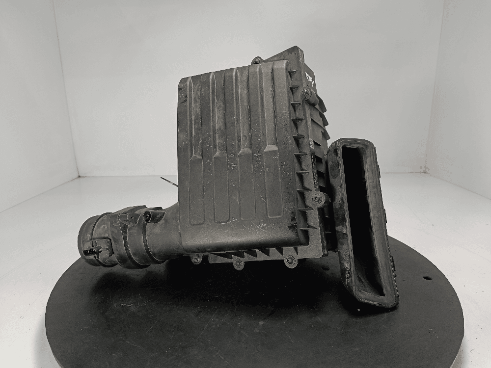 Корпус воздушного фильтра к Volkswagen Passat B8 (14-19)