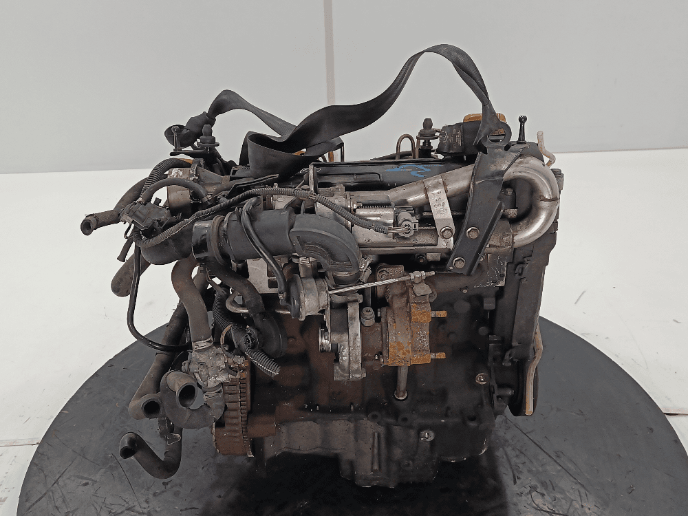 Двигатель к Renault Clio 2 Рестайлинг (01-03)