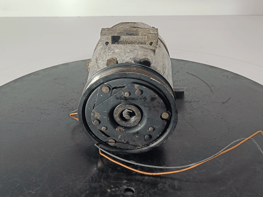 Компрессор кондиционера к Renault Megane 1 Рестайлинг (99-03)