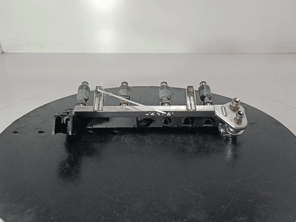 Топливная рампа к Opel Vectra B (95-99)