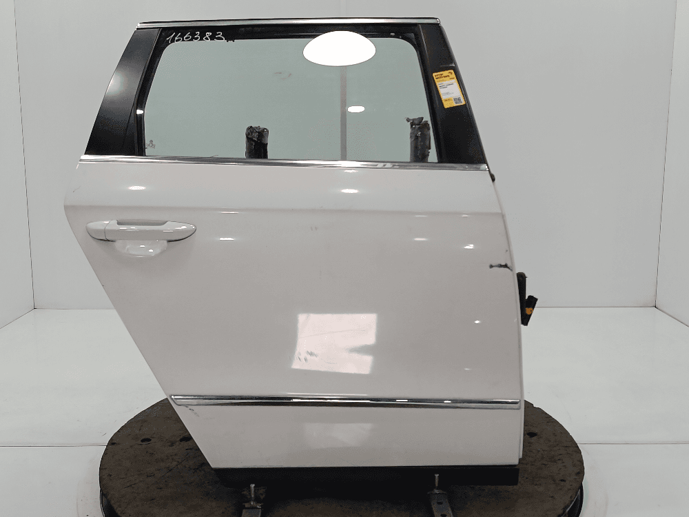 Дверь задняя правая к Volkswagen Passat B6 (05-10)