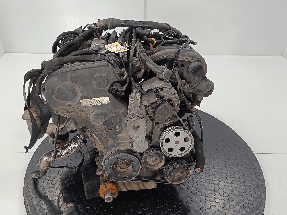 Двигатель к Audi A4 B6 (01-05)