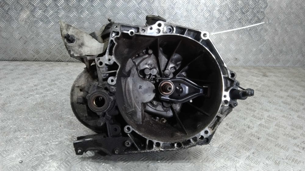 КПП механическая (МКПП) к Peugeot 207 (06-09)