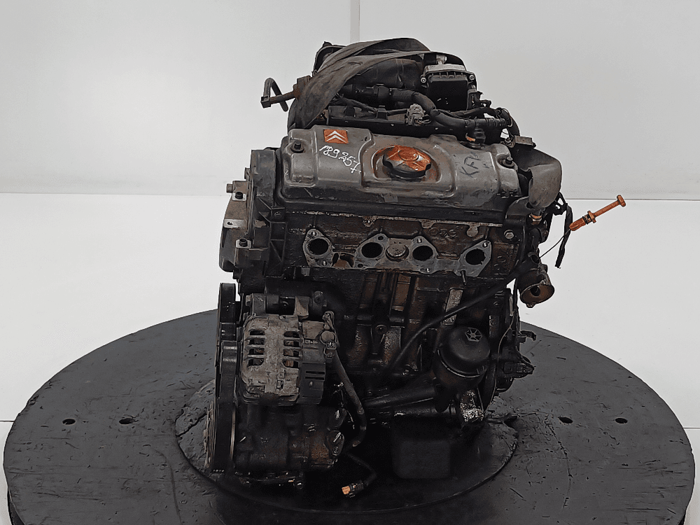 Двигатель к Citroen C3 1 (02-06)