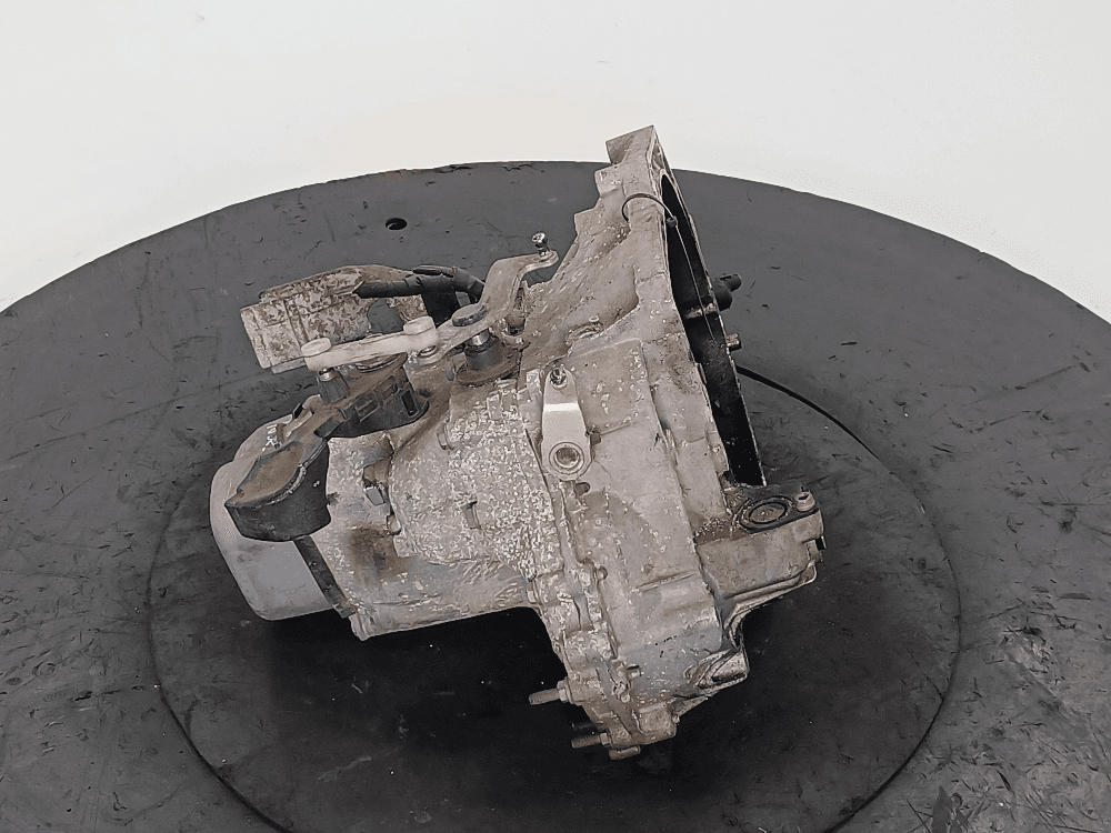 КПП механическая (МКПП) к Citroen C3 3 (16-20)