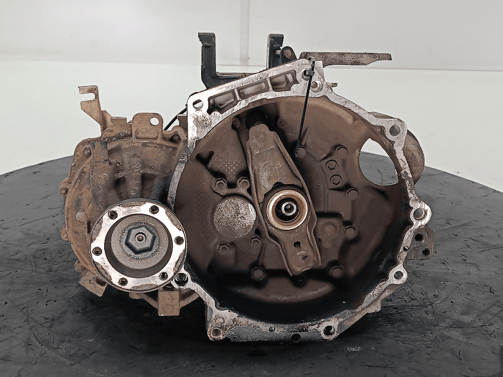 КПП механическая (МКПП) к Volkswagen Polo 4 (01-05)