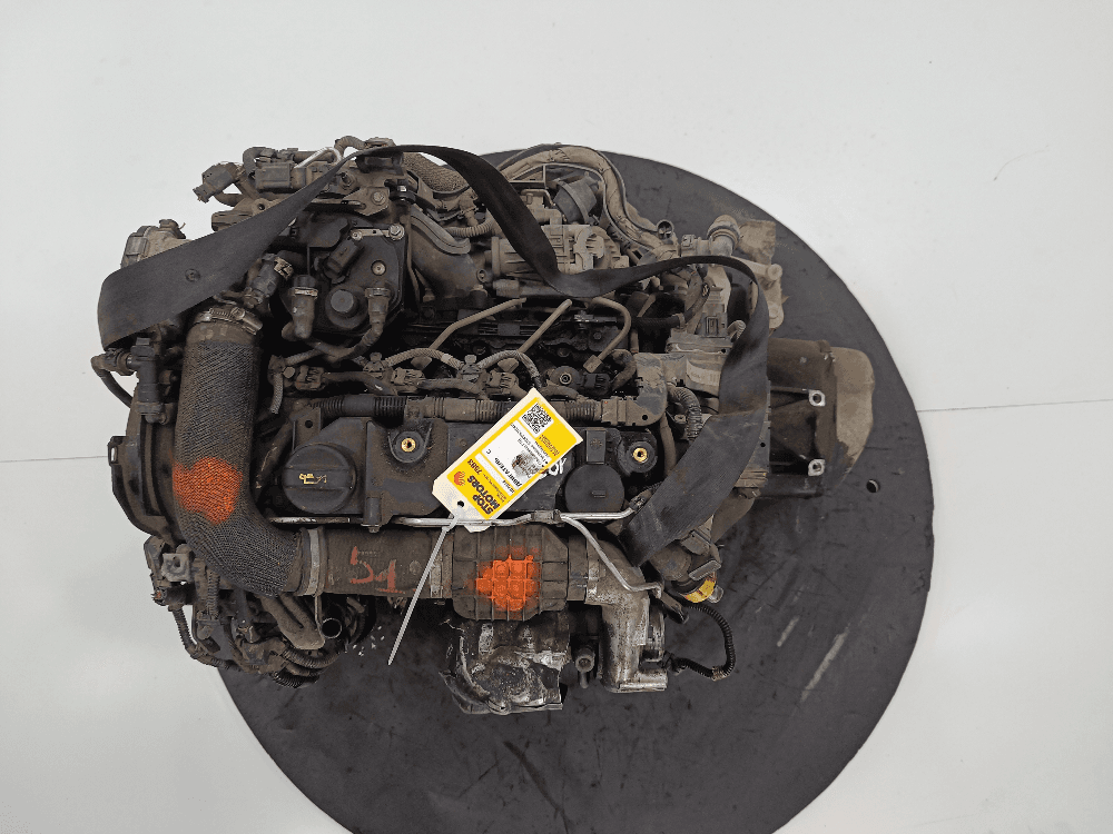 Двигатель к Peugeot 208 1 (12-15)