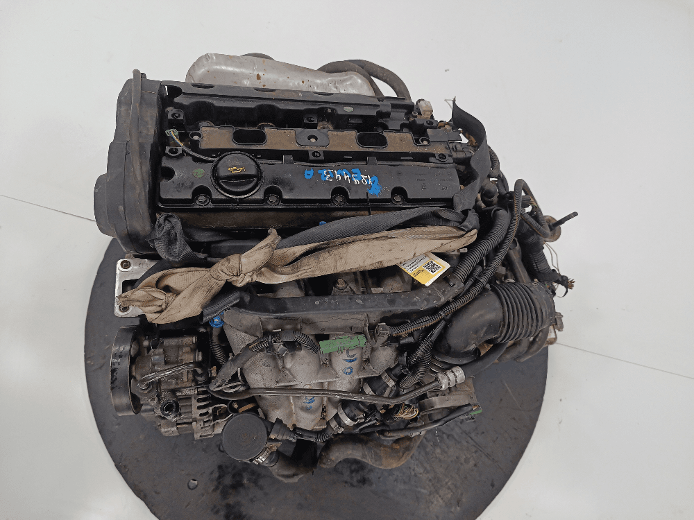 Двигатель к Peugeot 607 (00-04)