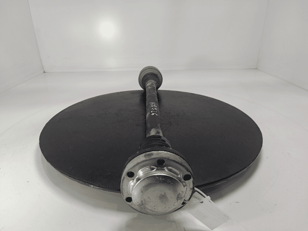 Полуось задняя (приводной вал, ШРУС) к Volkswagen Touareg 3 (18-24)